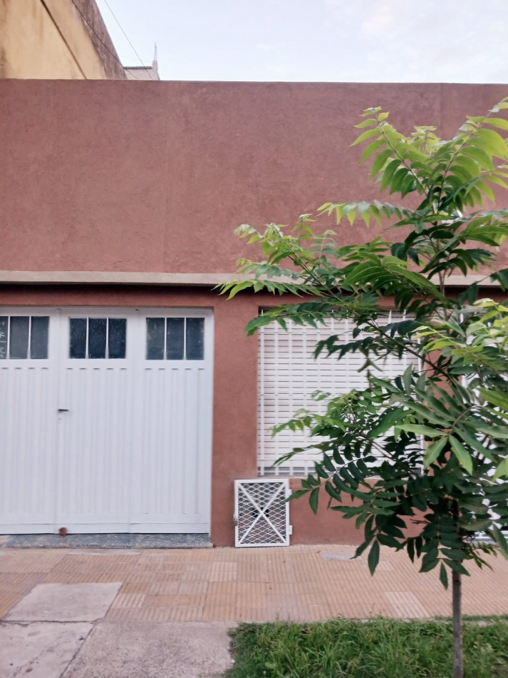 CASA 3 AMBIENTES EN VENTA