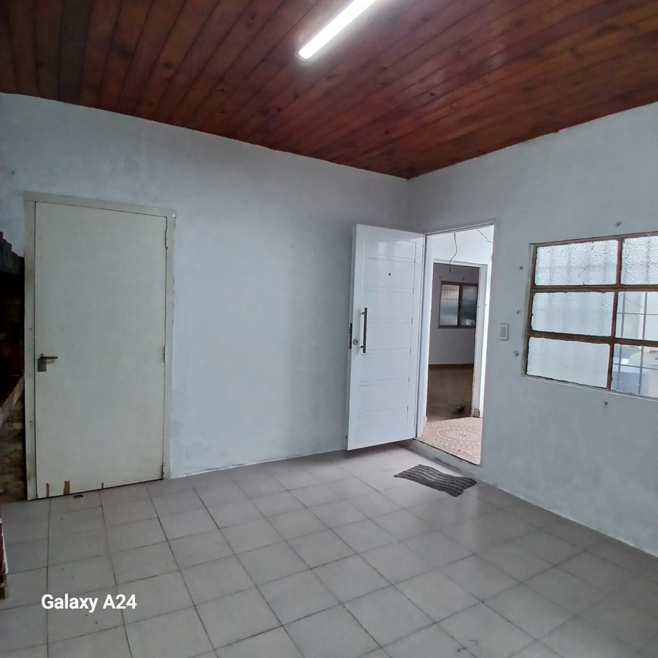 CASA MAS DEPARTAMENTO EN VENTA