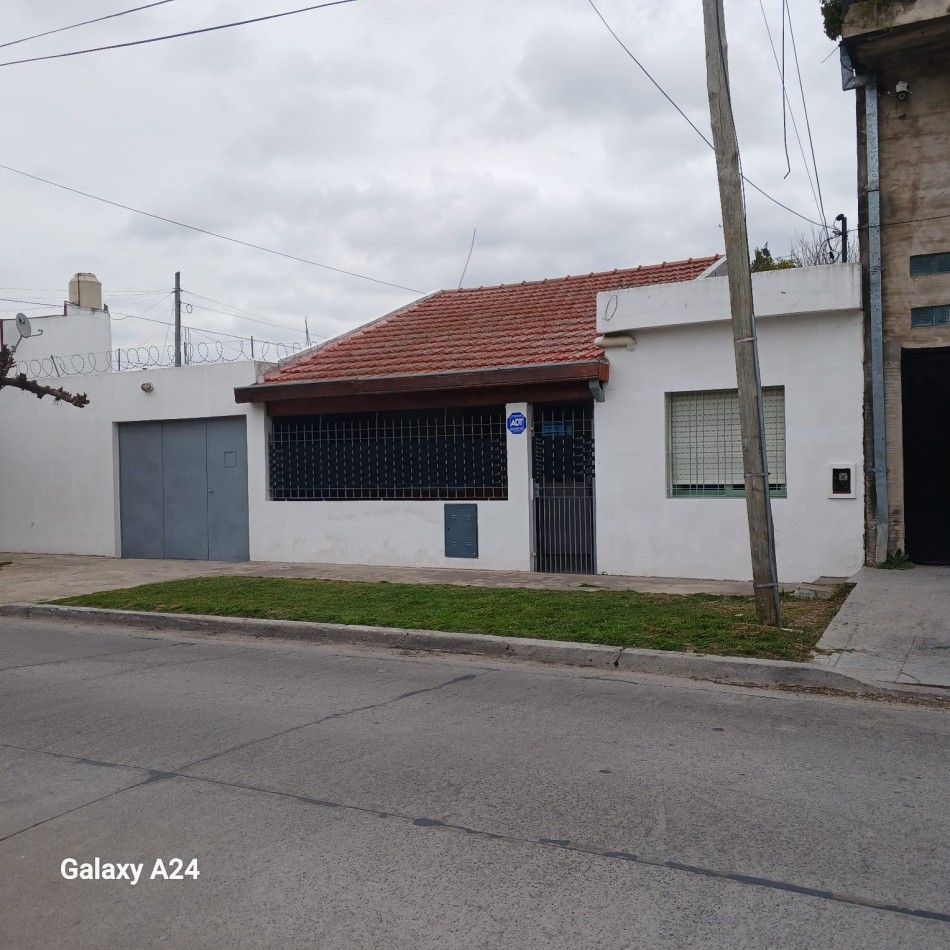 CASA MAS DEPARTAMENTO EN VENTA