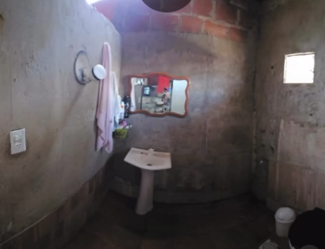 CASA EN VENTA 3 AMBIENTES 
