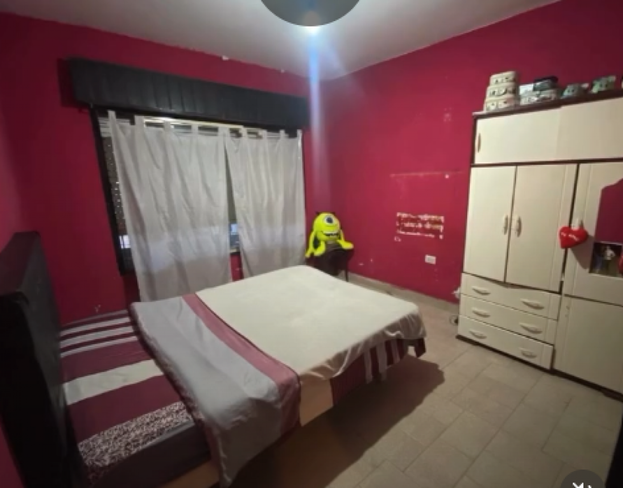CASA EN VENTA 3 AMBIENTES 