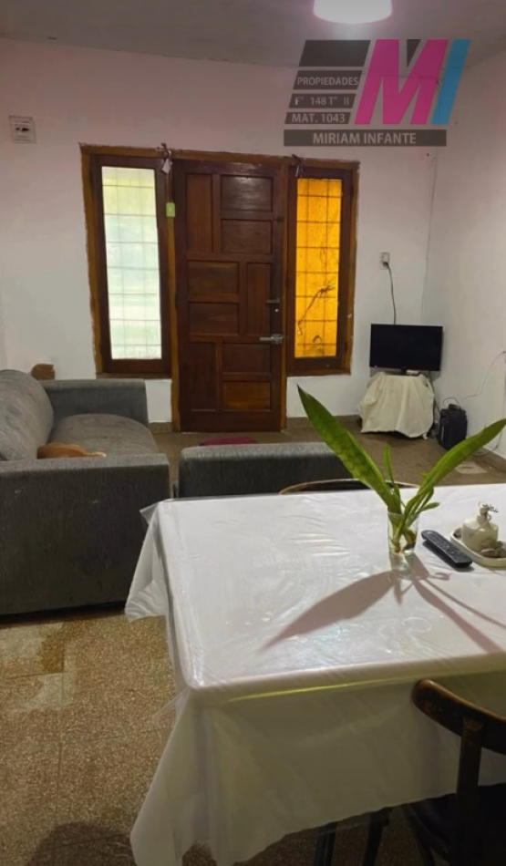 CASA EN VENTA 3 AMBIENTES 