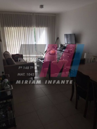 DEPARTAMENTO 3 amb.pleno centro Quilmes V. al frente c Cochera