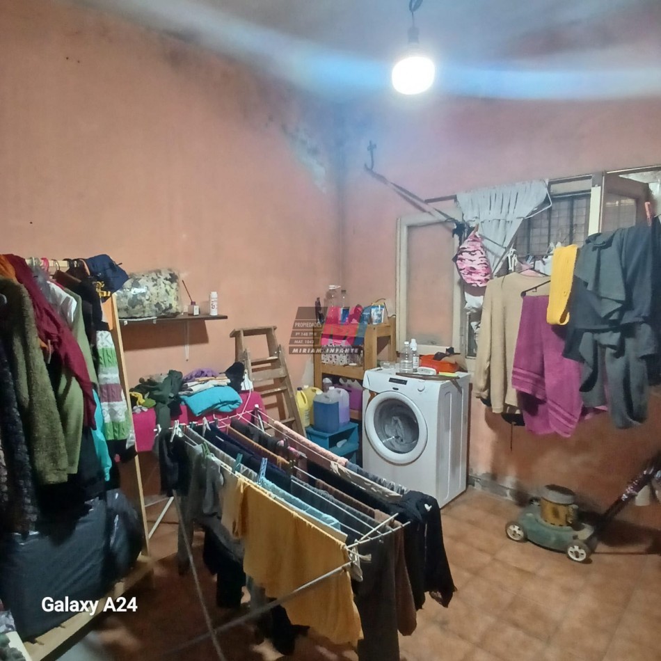 CSA CON TERRENO EN VENTA