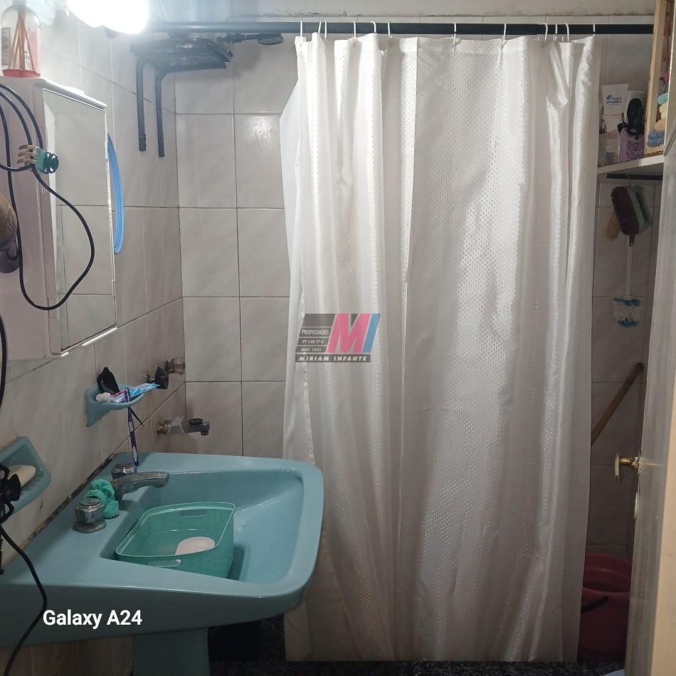 CSA CON TERRENO EN VENTA