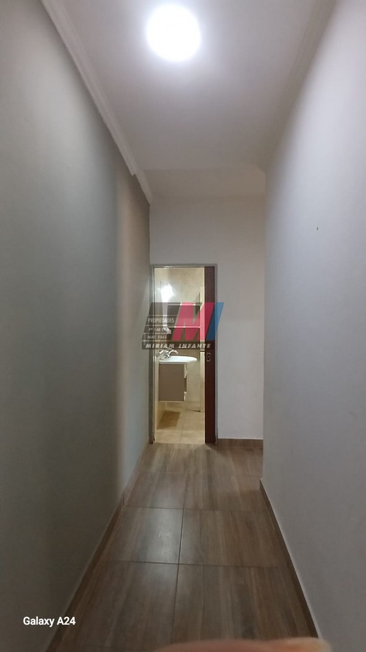 Departamento de 3 ambientes en alquiler en Solano