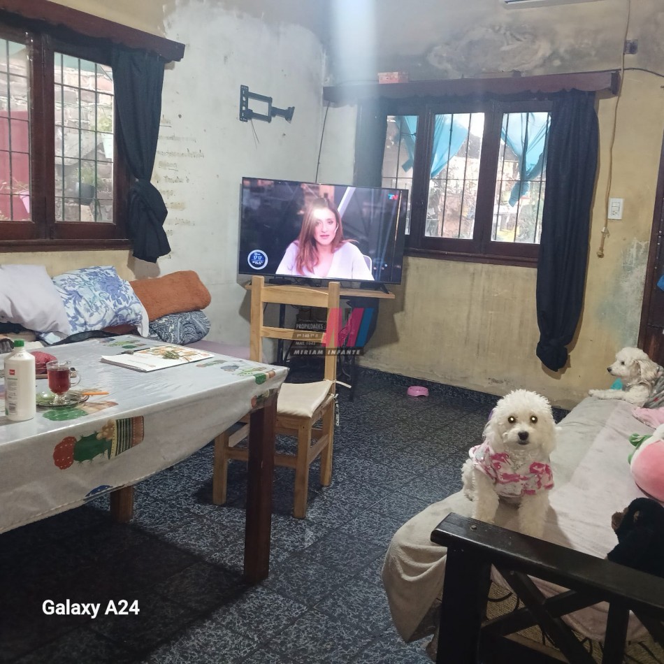 CSA CON TERRENO EN VENTA