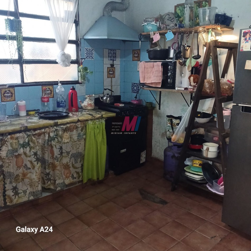 CSA CON TERRENO EN VENTA