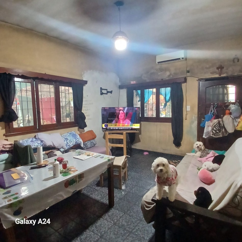 CSA CON TERRENO EN VENTA