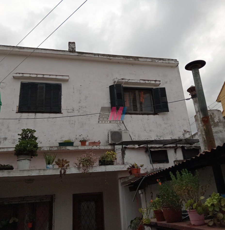 Venta de casa en Wilde 