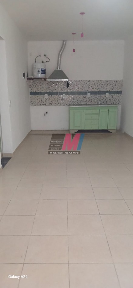 Departamento de 2 ambientes en alquiler