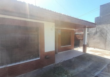 Casa  3 ambientes en alquiler 